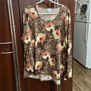 LulaRoe Lynnae top